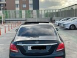 Mercedes E 300-7