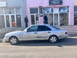 Mercedes E 320-4