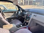 Mercedes E 320-8