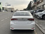 Toyota Corolla-8