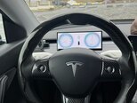 Tesla Model Y-4