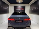 BMW i5-12