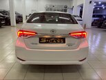 Toyota Corolla-6