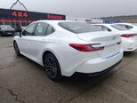Toyota Camry-15