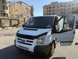Ford Transit-10