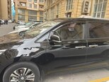 Kia Carnival-5
