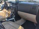 Hummer H3-9