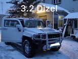 Hummer H3-2