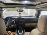 Hummer H3-6