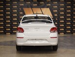 Kia Pegas-6