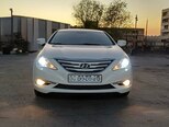Hyundai Sonata-1