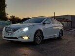 Hyundai Sonata-2