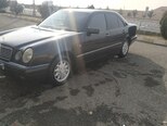 Mercedes E 240-3