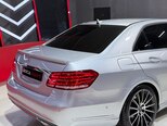 Mercedes E 220-11