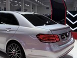 Mercedes E 220-13