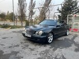 Mercedes E 220-2