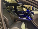 Mercedes E 300 e-13