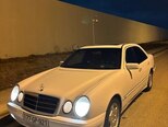 Mercedes E 220-8