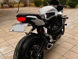 Honda CBR650R-9