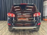 Hyundai Santa Fe-12
