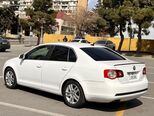 Volkswagen Jetta-3