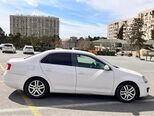 Volkswagen Jetta-4