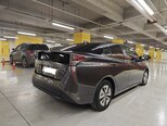 Toyota Prius-9