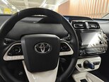 Toyota Prius-19