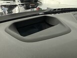 BMW 530e-19