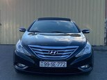 Hyundai Sonata-4