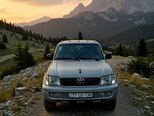 Toyota Land Cruiser Prado-1
