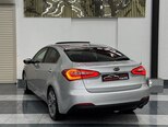Kia Cerato-8