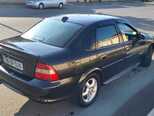 Opel Vectra-3