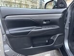 Mitsubishi Outlander-19
