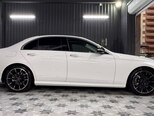 Mercedes E 300-7