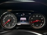 Mercedes E 300-16