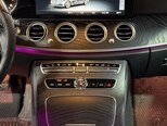 Mercedes E 300-17