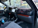 Toyota Land Cruiser Prado-10