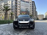 Volkswagen Touareg-3