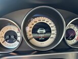 Mercedes E 200-21