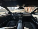Mercedes E 200-17