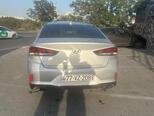 Hyundai Sonata-11