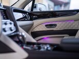 Bentley Bentayga-19