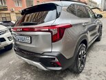 Kia Seltos-8