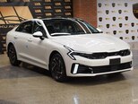 Kia K5-3