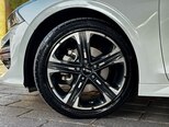 Kia K5-19