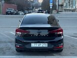 Hyundai Elantra-5