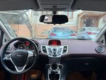 Ford Fiesta-7