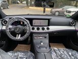 Mercedes E 300 e-13