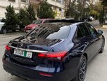 Mercedes E 300 e-19